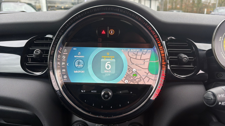 MINI Hatchback 135kW Cooper S Level 2 33kWh 3dr Auto Electric Hatchback